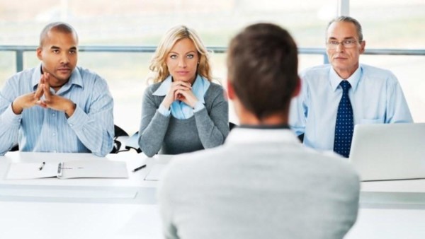 Intrebari proces recrutare